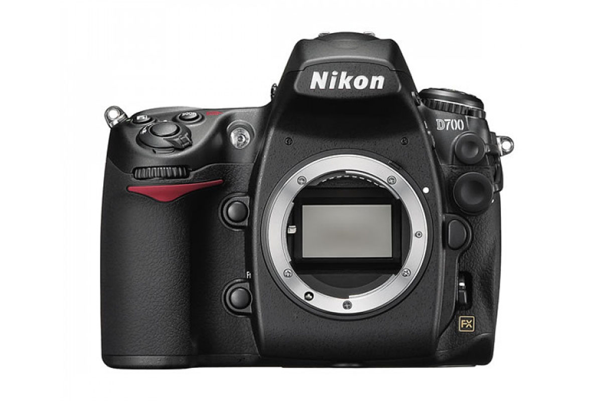 Body Nikon D700 - cho thue